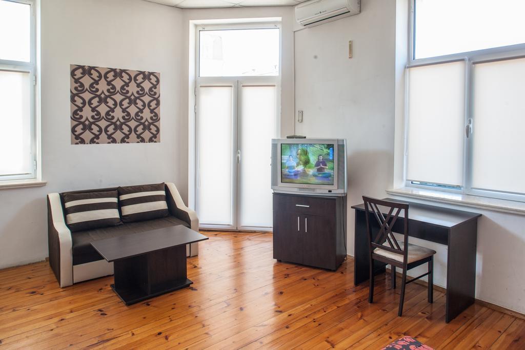 Sofia Central Guest Rooms Phòng bức ảnh