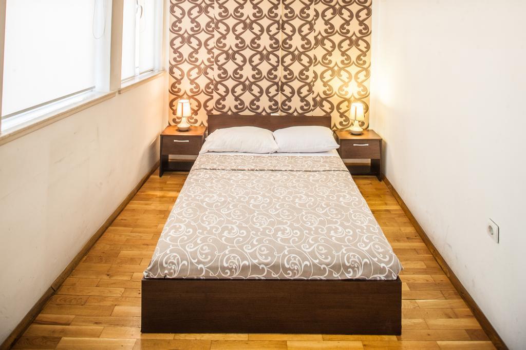 Sofia Central Guest Rooms Phòng bức ảnh