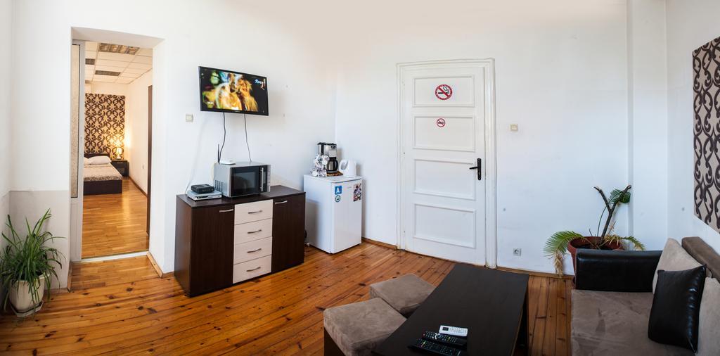 Sofia Central Guest Rooms Phòng bức ảnh