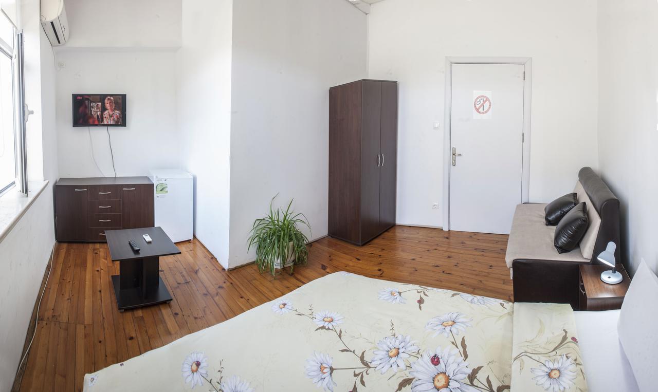Sofia Central Guest Rooms Ngoại thất bức ảnh